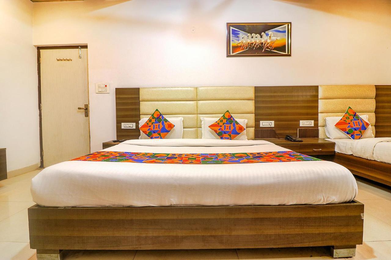 Fabhotel Star Metro Inn Amritsar Exterior foto