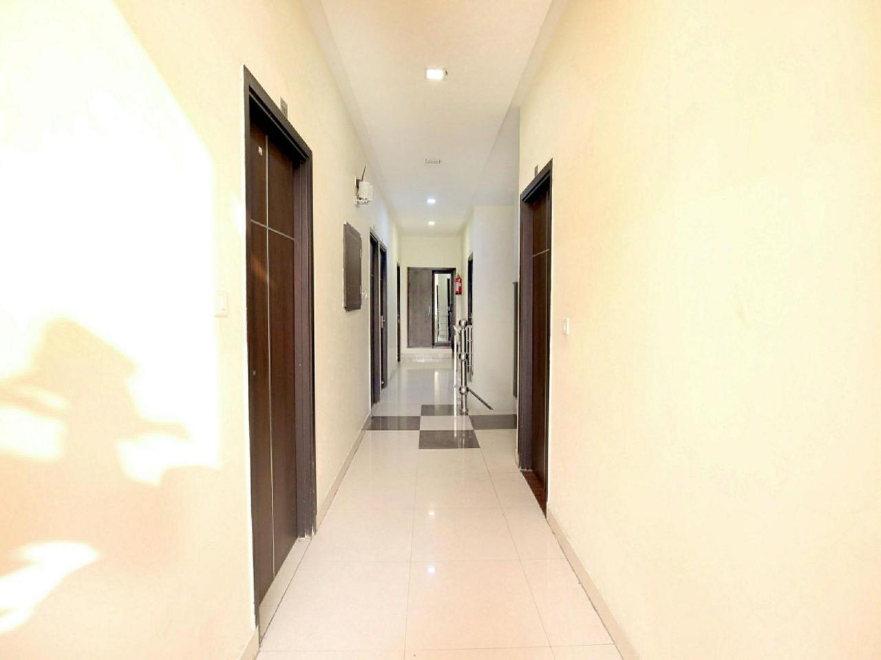 Fabhotel Star Metro Inn Amritsar Exterior foto